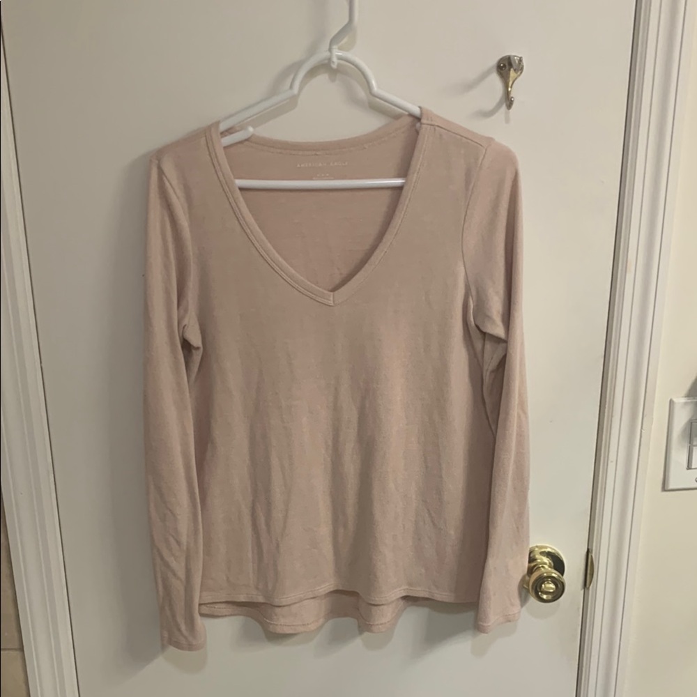 American Eagle Pink Fitted Long Sleeve Blouse in size M